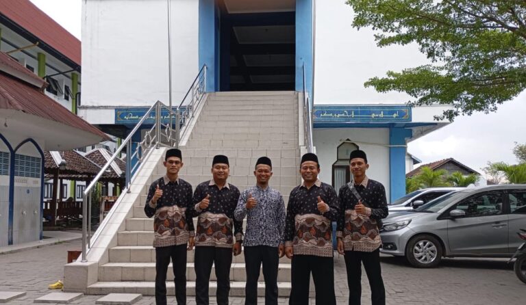 Studi Tiru Pengelolaan Unit Usaha, Pesantren MBS Ulil Albab 2 Ngawi Sambangi MBS Prambanan Yogyakarta