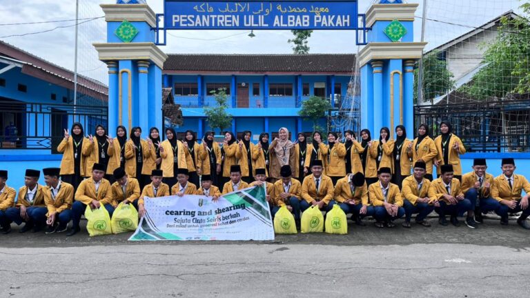 Milad Muhammadiyah ke-113 yang di Meriahkan Oleh Ikatan Pelajar Muhammadiyah di PP Ulil Albab 2 Ngawi